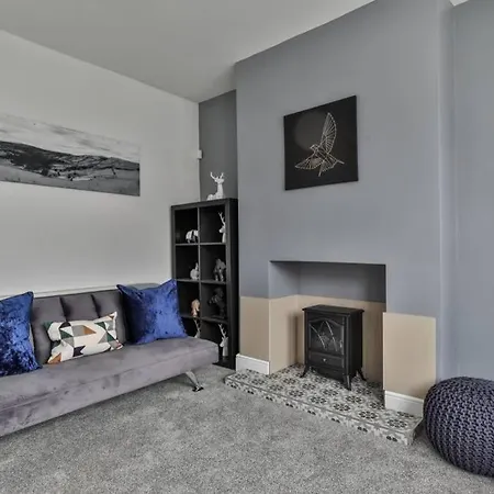 Refurbished Plush Property Great Transport Links Sheffield Exterior photo