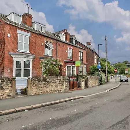 Refurbished Plush Property Great Transport Links Sheffield Exterior photo